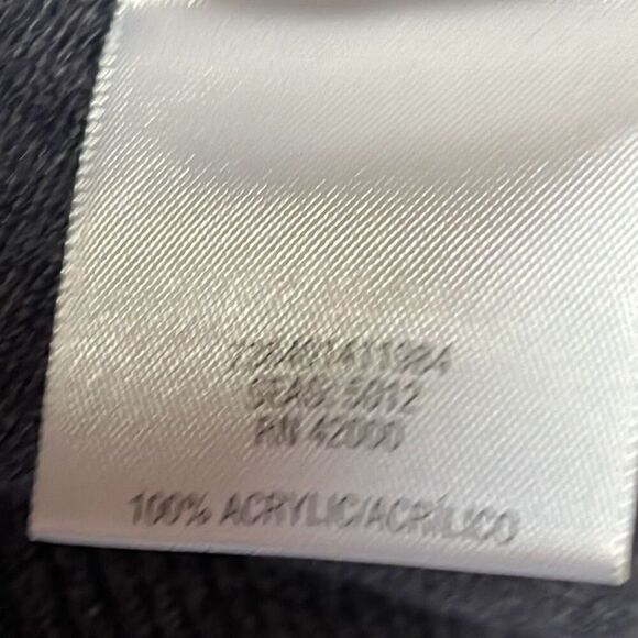 David Taylor Men’s L V-Mock Neck Sweater - Picture 6 of 6